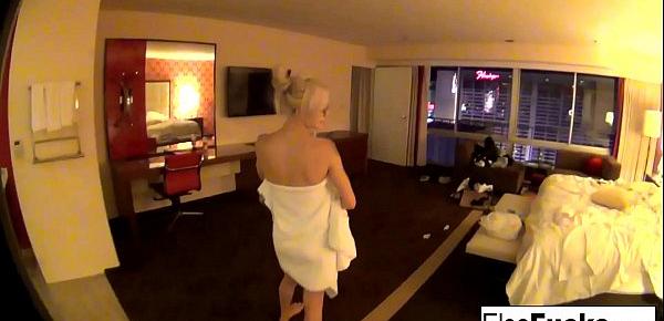  Elsa Jean shows off her hotel room and her pussy